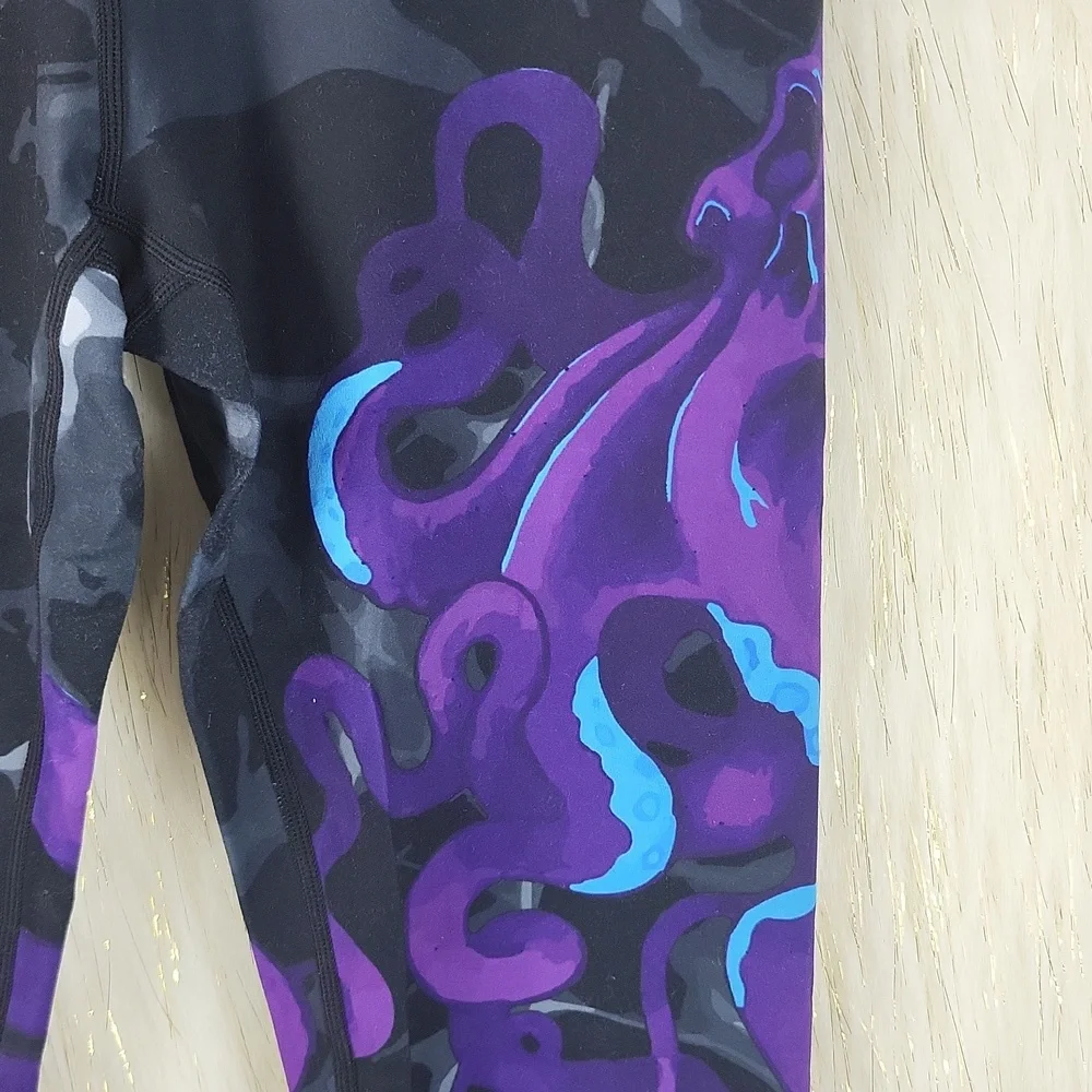 Violate The Dress Code Leggings - Picture 2 of 7